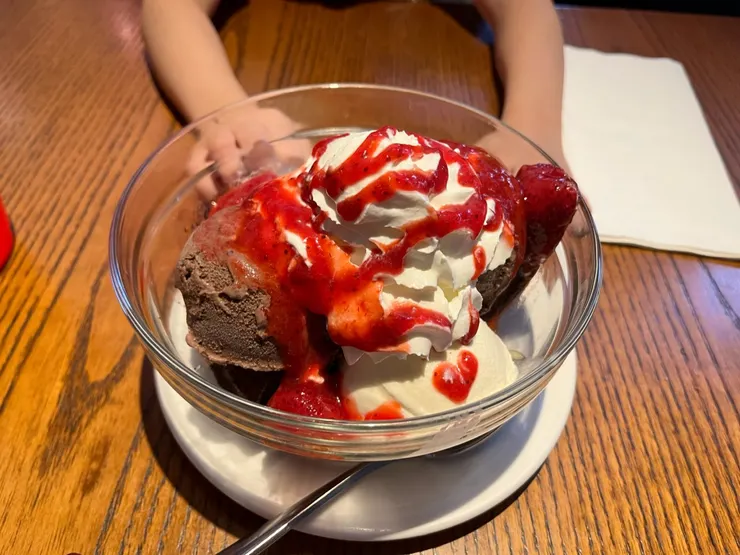 星期五巨無霸。