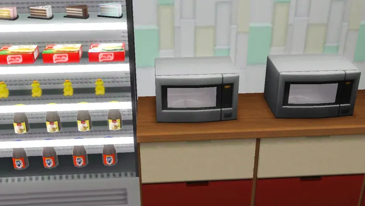 我對便利店的微波爐情有獨鍾，總覺得它們火力較猛，很厲害的樣子，跟家用的完全不同。