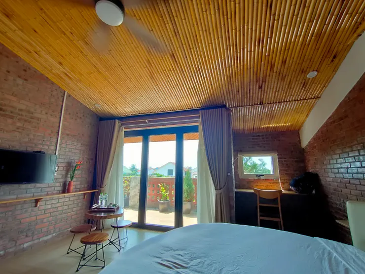 頂樓的蜜月房，很漂亮，但是很快就樂極生悲