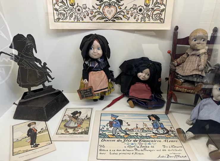 格雷特(Gretel)和耶瑞(Yerri)是 Hansi 筆下最成功的人物