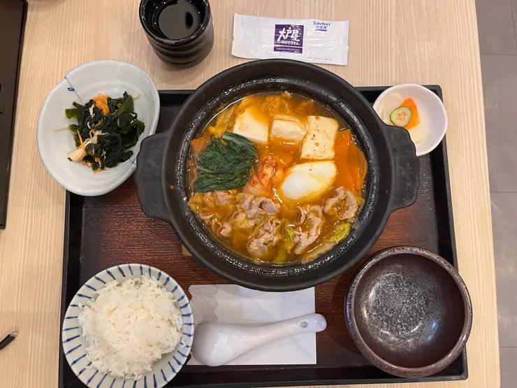 韓式泡菜鍋定食 360元