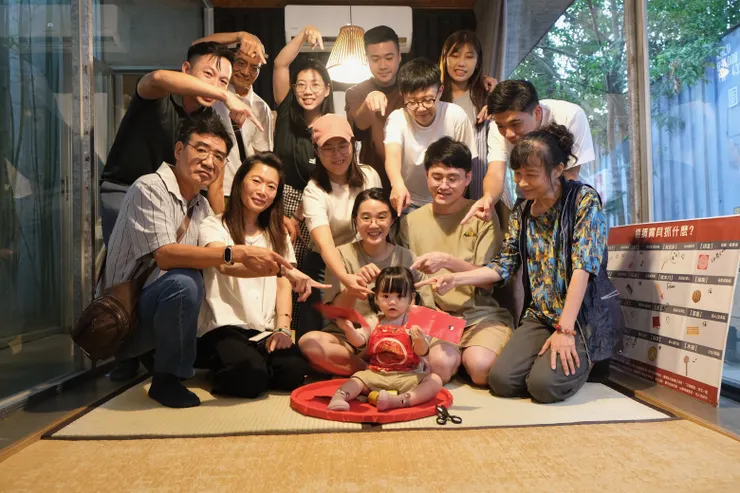 兩家人的大合照~