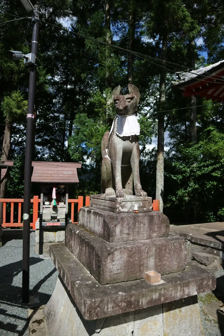 這裡的稻荷狐狸有夠可愛