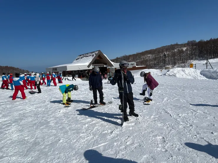 大家在適應雪地的感覺
