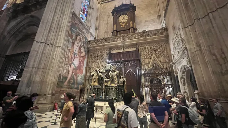 哥倫布靈柩安厝於塞維亞大教堂