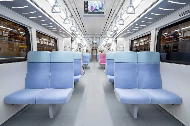 非字形配置的車廂  圖片來源:天下雜誌