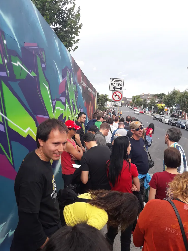 排隊長龍 / 資料來源：我自己