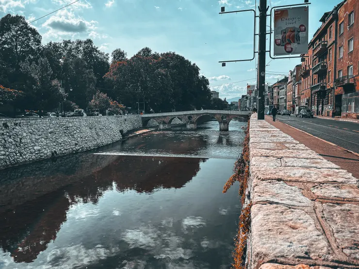 不起眼的橋卻充滿歷史意義