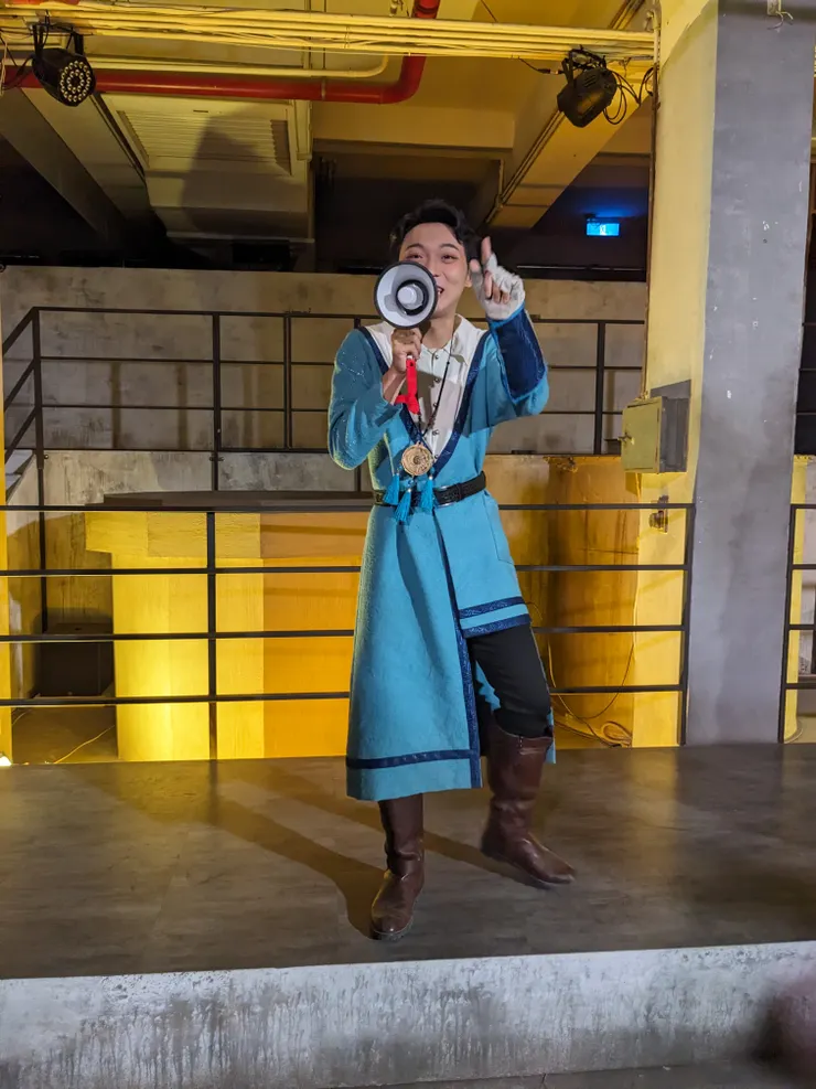 那個中二感應該是林茂淳的衣服的關係🤣