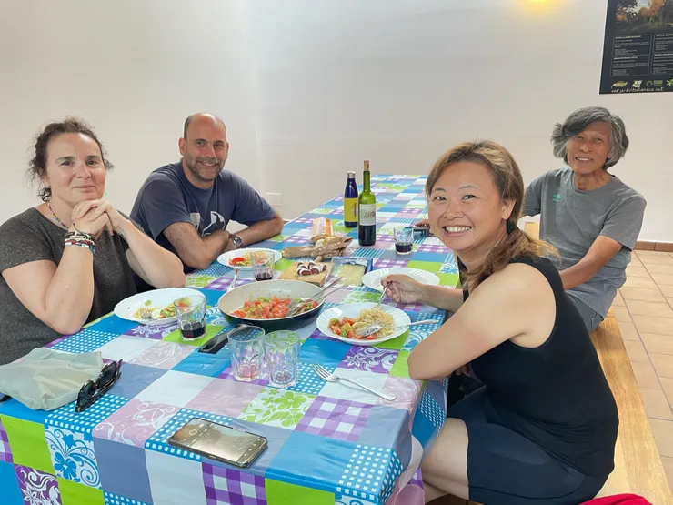 大家看的出來，我已經曬的爆黑，手臂也直接是2個色階了吧 (汗