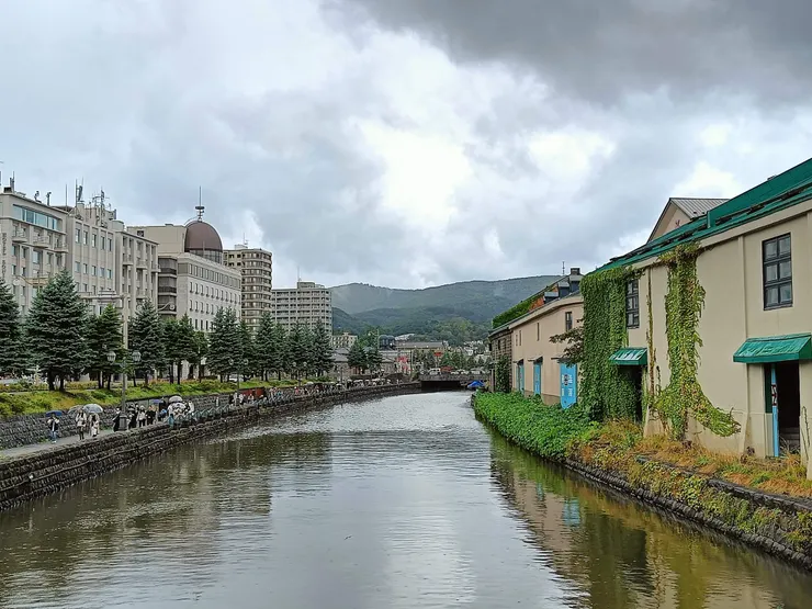 當天天空不作美