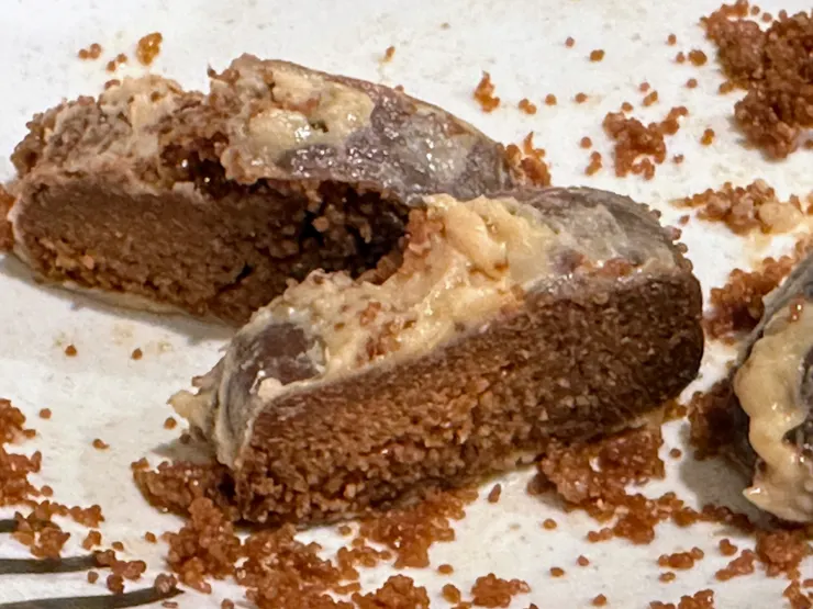 用釀酒後的酒粕醃漬河豚卵巢是北陸地區最獵奇的珍味