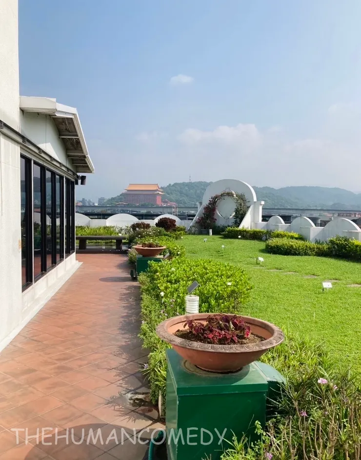  [ 美食景點 ] 歐華酒店 | 頂樓健身房