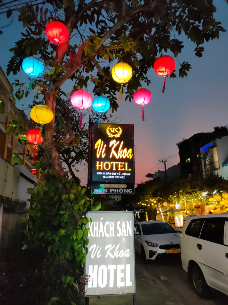 住宿地點離古城走路一分鐘