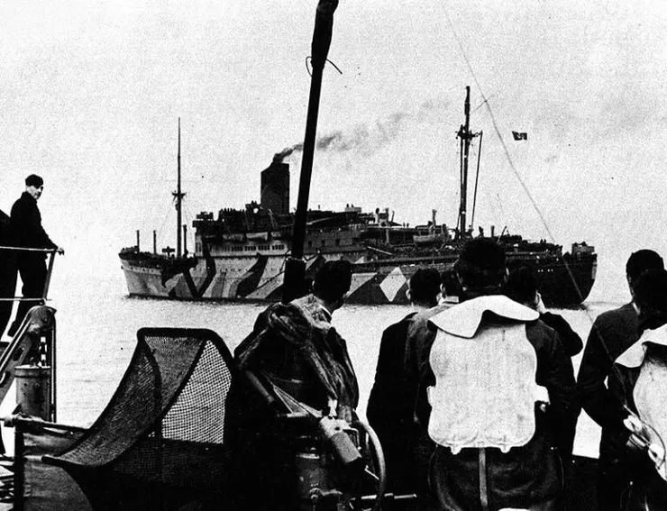 工程取消後成為一艘運輸艦