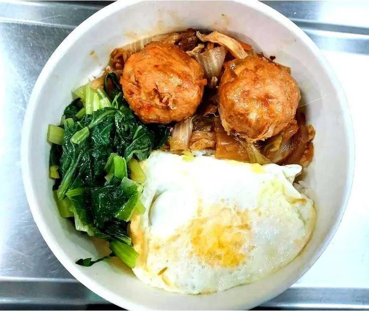 質地易咬的軟質飲食，老少咸宜，圓圓的形狀代表吉祥團圓。圖：北榮桃園分院提供