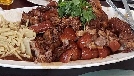 [花蓮美食]有KTV設備、包廂服務，盡情暢飲啤酒中無菜單料理