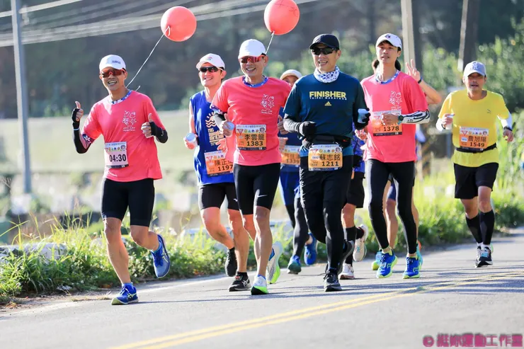 列車長跟乘客們