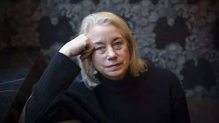 Laura Lippman (born January 31, 1959) is an American journalist and author of over 20 detective fiction novels.Her novels have won multiple awards, including an Agatha Award, seven Anthony Awards, two Barry Awards, an Edgar Award, a Gumshoe Award, a Macavity Award, a Nero Award, two Shamus Awards, and two Strand Critics Award.