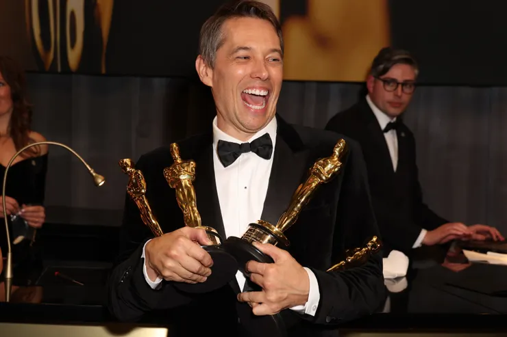 《艾諾拉》導演西恩貝克