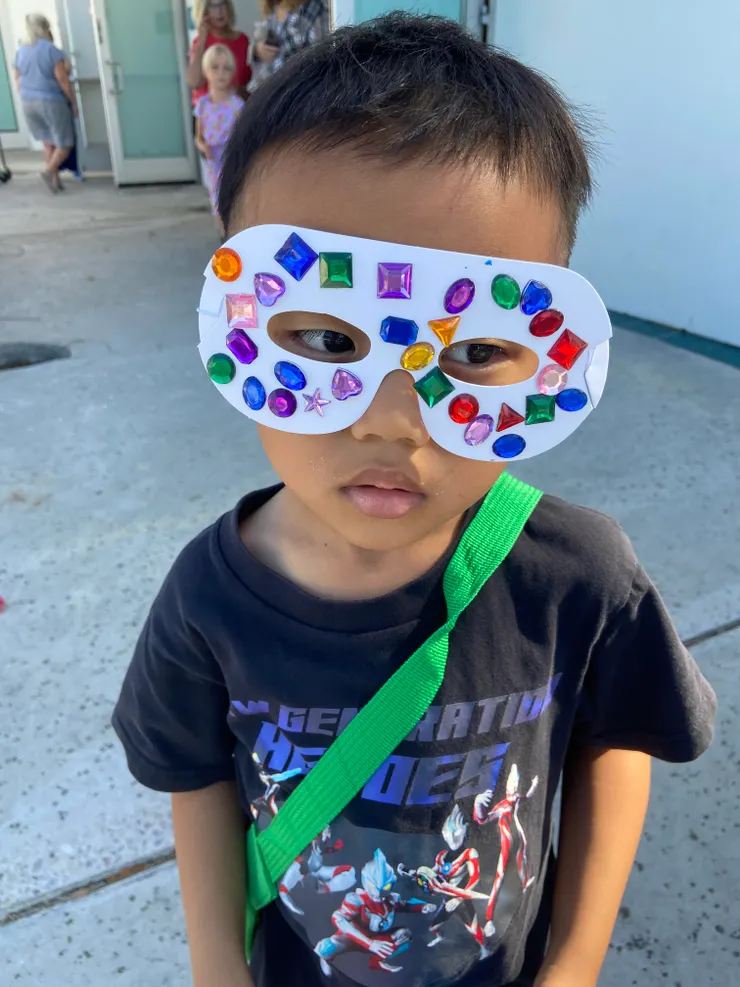 兒子的嘉年華面具