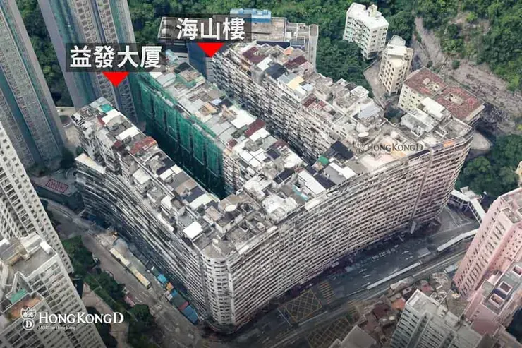 從空拍圖來看，怪獸大廈們排成 E 字型的陣列。來源：HongKongD