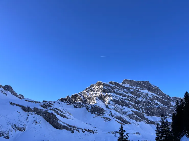 以瑞士的鐵力士山作結，我想去奧地利看看，或許2026年底。