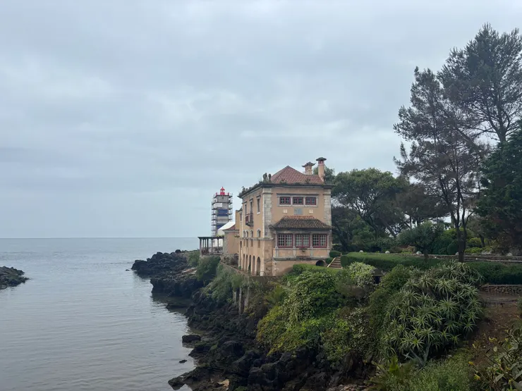 海邊一個小屋（應該是一個景點但當天沒開）