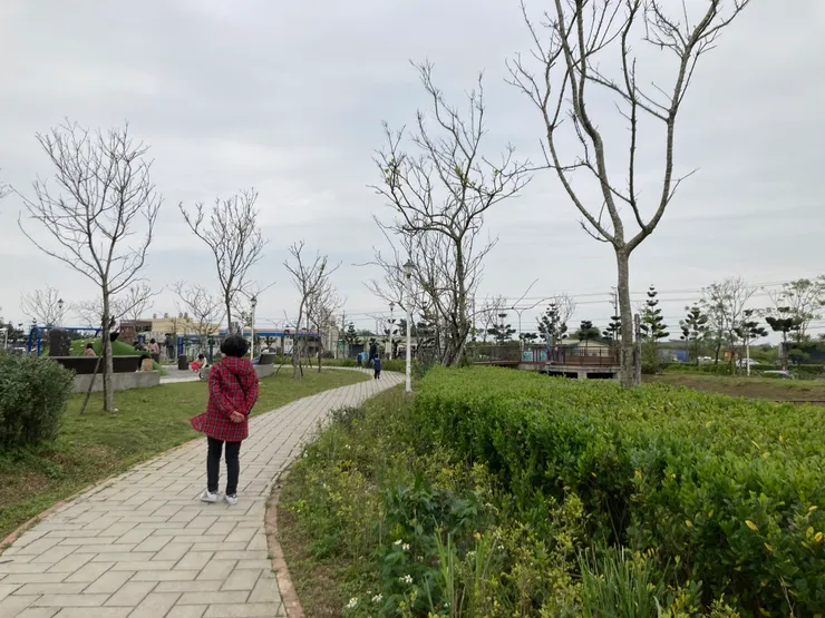 公園範圍很寬！可以玩上一整天都不是問題！