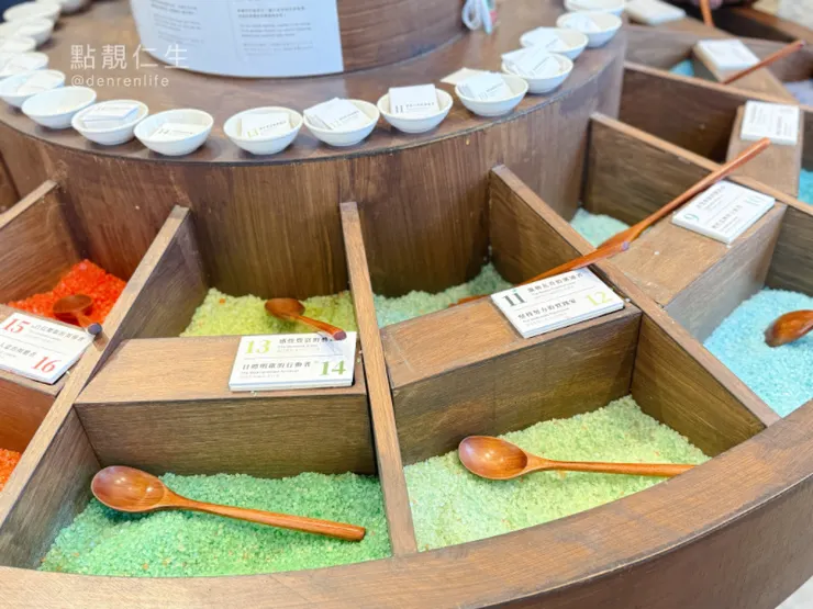 室內空間擺放的各種鹽｜台南安平區景點