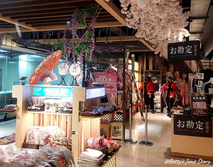 ▲桃園龍潭「手信霧隱城」/圖片來源:Betty's Jump Diary