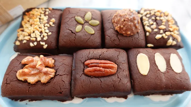 果乾和堅果與巧克力非常對味,是布朗尼好搭檔