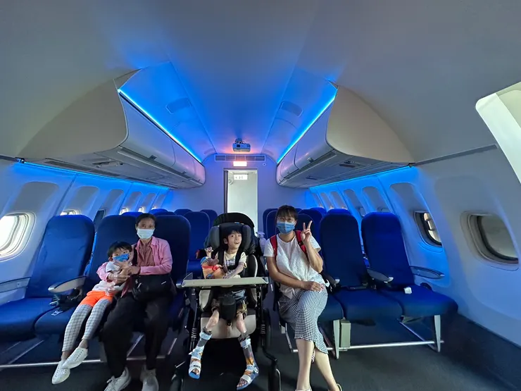 2023中央公園遊客中心的模擬機艙~疫情後子祐尚未出國就離開了。