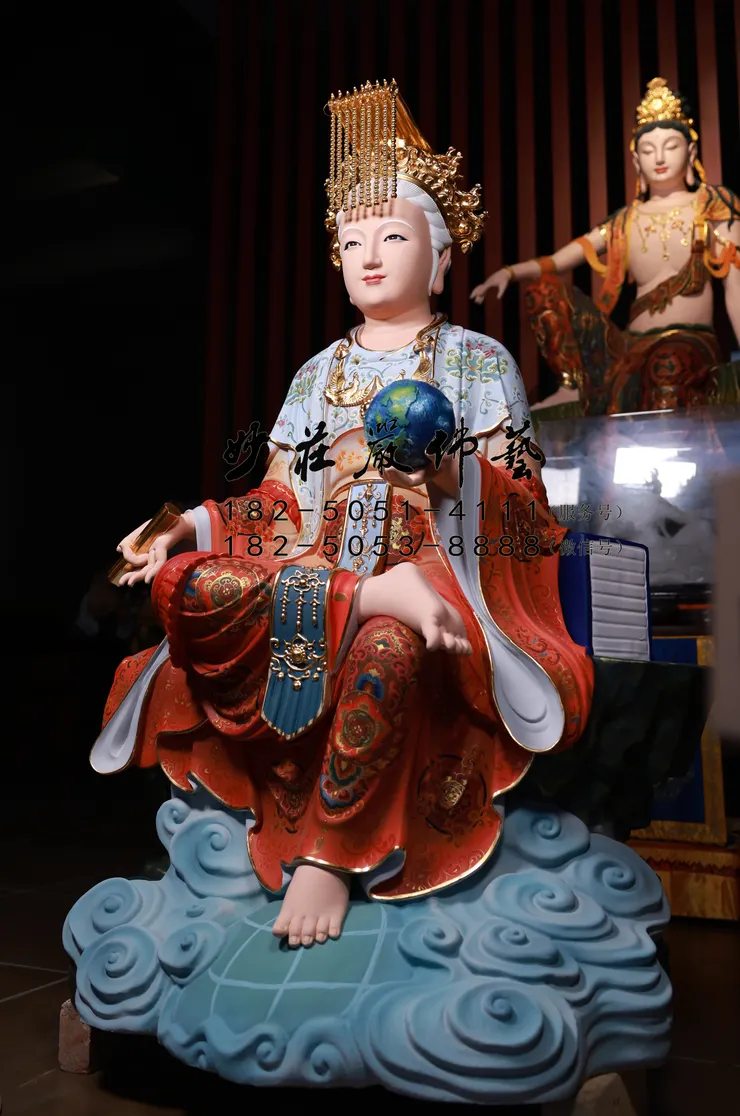 地母娘娘神像右側現場實拍圖