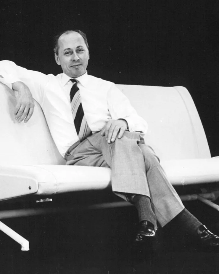 Osvaldo Borsani 與 P40 躺椅