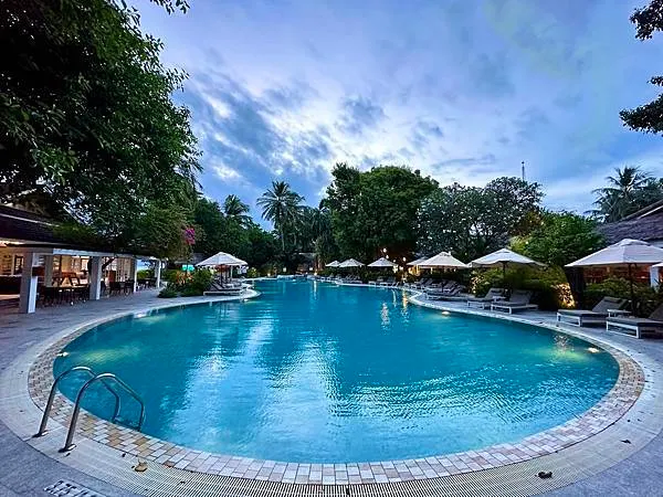 馬爾地夫自由行分享 有會說中文的員工 喜來登滿月島渡假村 M