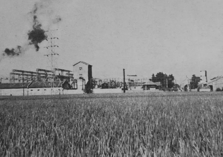 1960年代左右的臺北變電所，當時周邊仍都是稻田。（圖片來源：國家文化記憶庫／蘇添發攝）