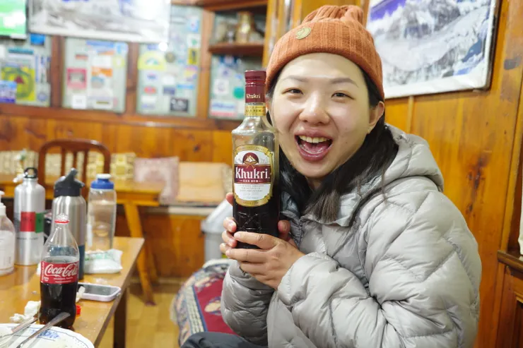 超級辣的Rum,得加可樂才勉強咽得下