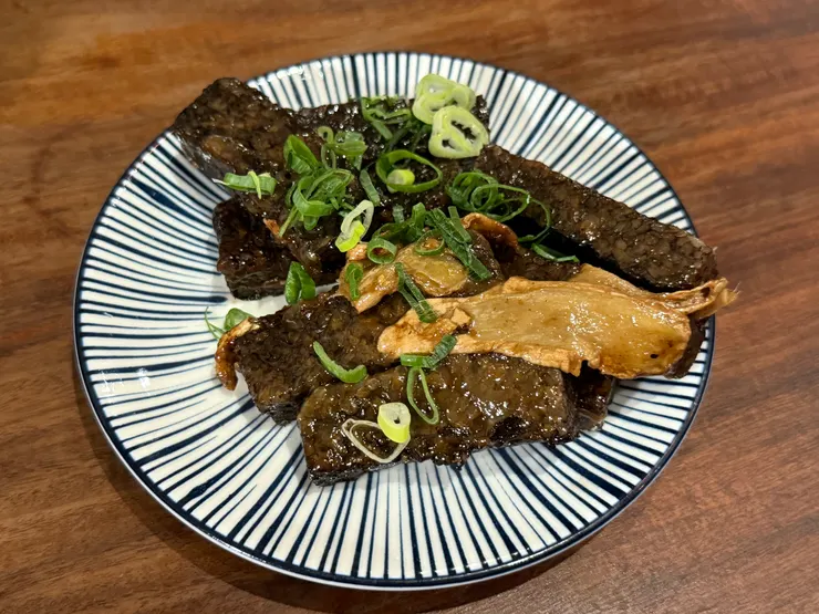小菜 麻油米血   50元