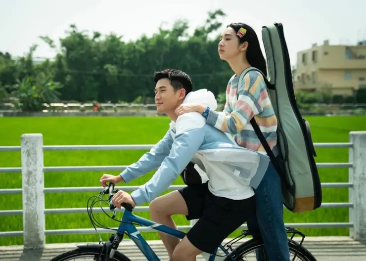 我吃了那男孩一整年的早餐 / 2022