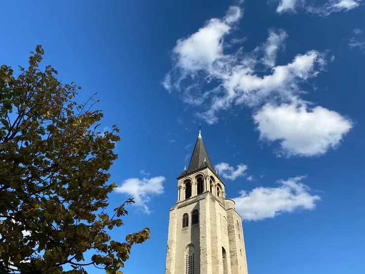 據說千年的建築塔