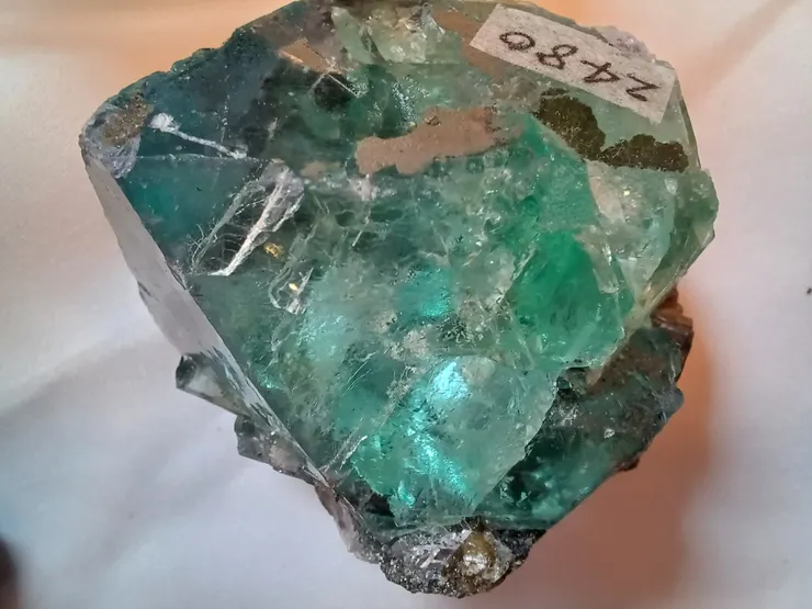 頗有份量的綠螢石