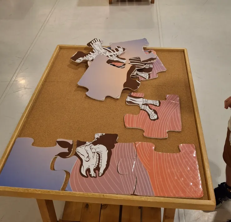 還有大拼圖可以玩喔！