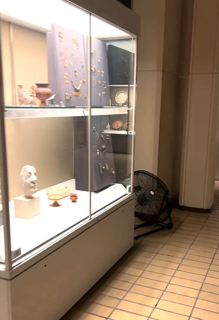 展廳中的工業用電風扇，博物館吧拍攝