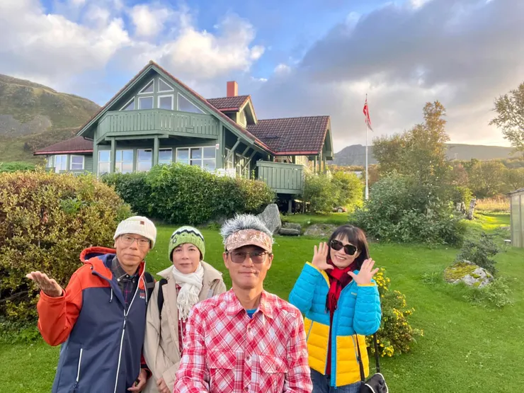 民宿全景，我們住綠色那一間。