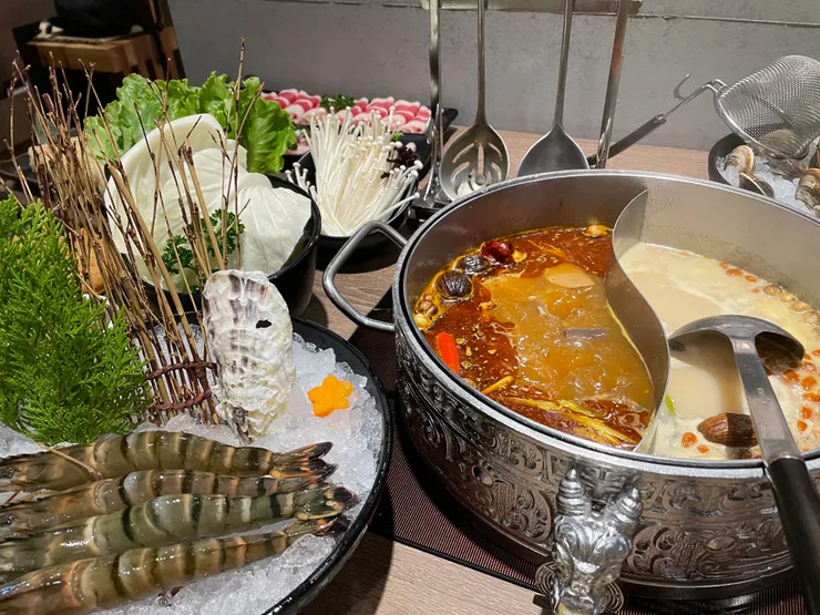 連鎖火鍋｜問鼎 ‧ 皇上吉祥宮廷火鍋