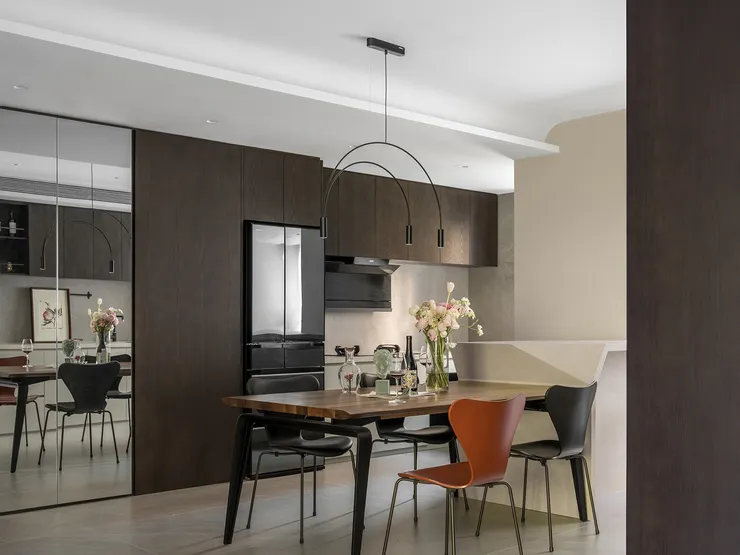 示範設計｜48樓，上海源中豐花園——極簡主義也能豐富且優雅