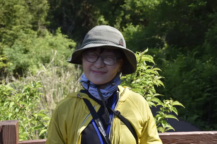 雖然沒辦法完全理解說明，但跟著走很安心，是個熱情可愛的導覽員。