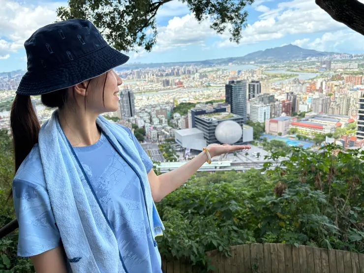 到達目的地，我想保留體力 9/21到此一遊。閱覽天地人渺小，本篇完。