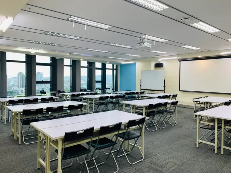 台中百人教室租借-NTC12樓教室租借